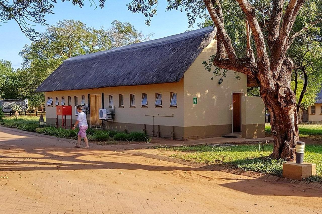 Hotel Yebo Safaris, Glamping Adventures Skukuza Exterior foto